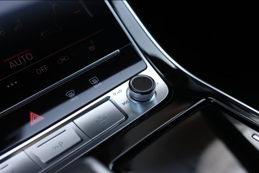 Audi Q8 55 TFSI e Quattro S-Line *Pano*RS-Stoelen*B&O*Soft-Close*360 Camera*