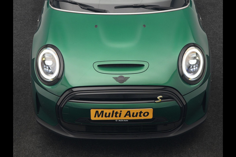 MINI Electric Cooper SE 33 kWh 184pk Dealer O.H | Panodak | Head Up | Camera | Harman / Kardon | Warmtepomp | Sportstoelen Verwarmd | Keyless | Apple Carplay | Sfeerverlichting | DAB | Virtual | Navigatie | 16"L.M |