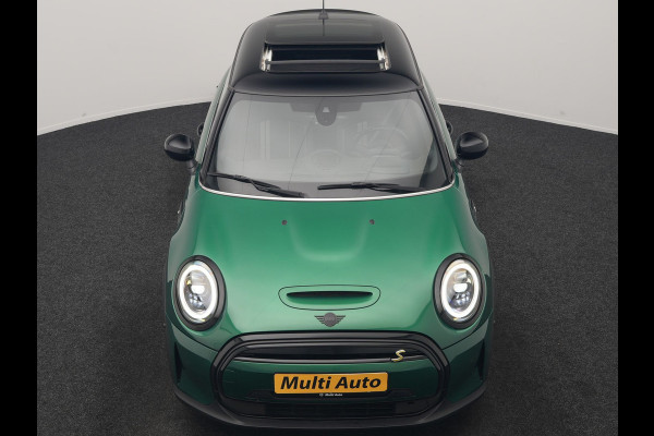 MINI Electric Cooper SE 33 kWh 184pk Dealer O.H | Panodak | Head Up | Camera | Harman / Kardon | Warmtepomp | Sportstoelen Verwarmd | Keyless | Apple Carplay | Sfeerverlichting | DAB | Virtual | Navigatie | 16"L.M |