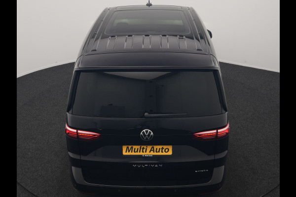 Volkswagen Multivan 1.4 eHybrid 7 Zits PHEV 218pk Dealer O.H | Trekhaak Af Fabriek | Panodak | IQ Light | Camera | Stoelverwarming | Apple Carplay | Navigatie | DAB | Cruise Control | 17"L.M | Plug In Hybrid |
