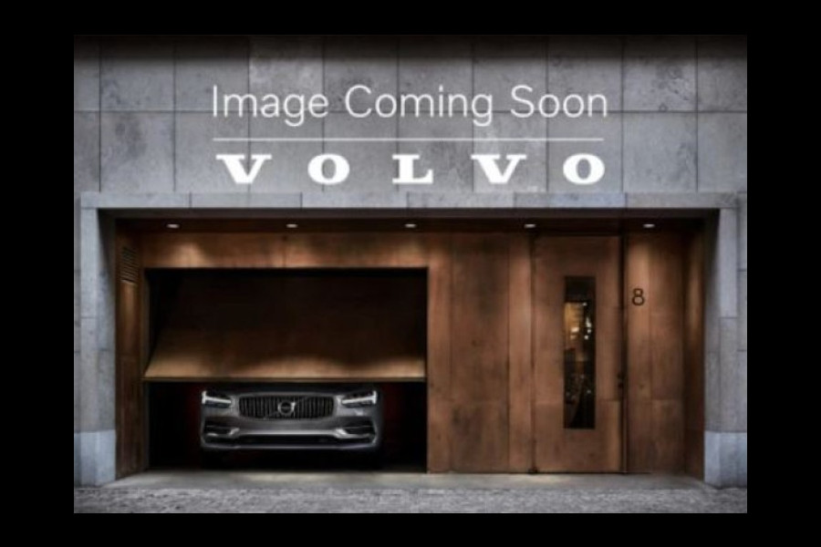 Volvo V60 Cross Country B4 212PK AWD Intro Edition | Diesel | Trekhaak | BLIS | HUD | H&K | 360 Camera | Pano |