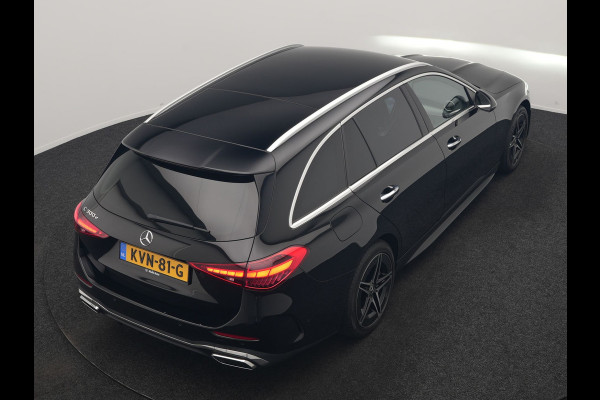Mercedes-Benz C-Klasse Estate 300 e AMG Line PHEV 313pk Dealer O.H | Trekhaak Af Fabriek | Adaptive Cruise | Camera | Digital Light | Alcantara Sportstoelen Memory & Verwarmd | Keyless | Sfeerverlichting | Apple Carplay | Blis | DAB | 18"L.M | Plug In Hybrid