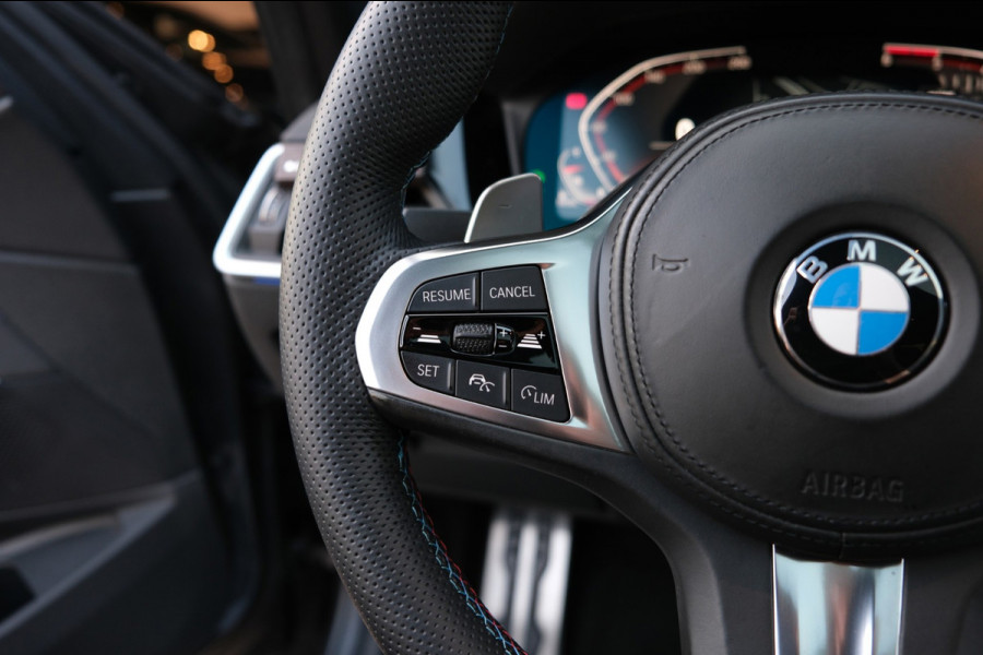 BMW 3-serie 320d xDrive*PANO*M-Pakket*Carplay*Sfeerverlichting*Adaptive cruise*Stoelverwarming*Sportstoelen*