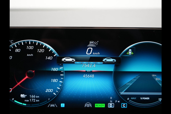 Mercedes-Benz EQA 250 Luxury Line 67 kWh 190pk Dealer O.H | Adaptive Cruise | MBUX Widescreen Navi |  Camera | Apple Carplay | Sportstoelen Verwarmd | Blis | Sfeerverlichting | DAB |  Navigatie | Virtual | 18"L.M