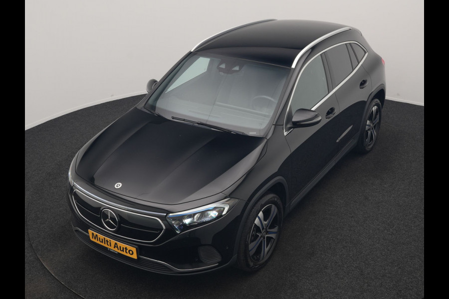 Mercedes-Benz EQA 250 Luxury Line 67 kWh 190pk Dealer O.H | Adaptive Cruise | MBUX Widescreen Navi |  Camera | Apple Carplay | Sportstoelen Verwarmd | Blis | Sfeerverlichting | DAB |  Navigatie | Virtual | 18"L.M