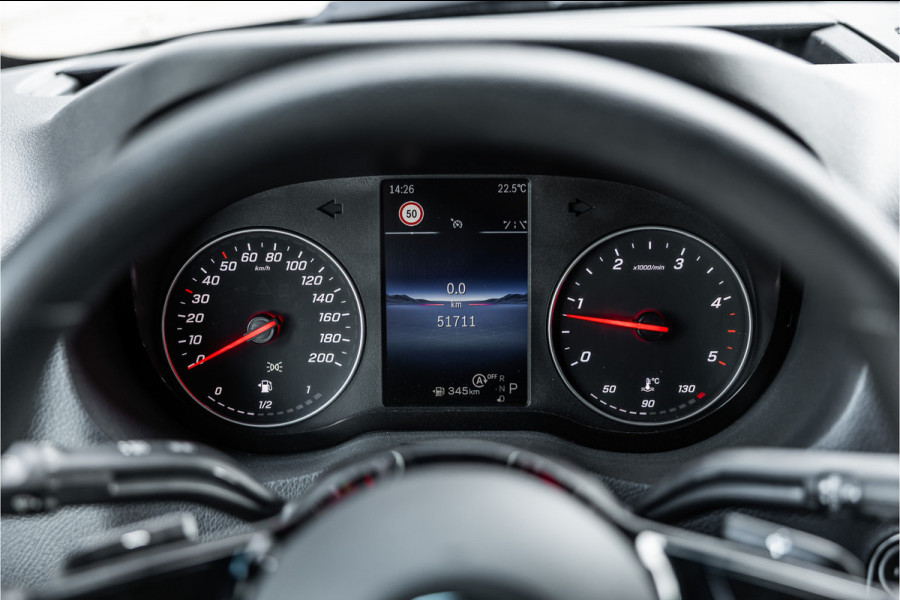 Mercedes-Benz Sprinter 317 1.9 CDI L2H2 | AMG | LED | CarPlay | Camera | Navigatie | Stoelverwarming | Cruise control | Dealer onderhouden | Lederen bekleding | Nieuwe APK | L2H2