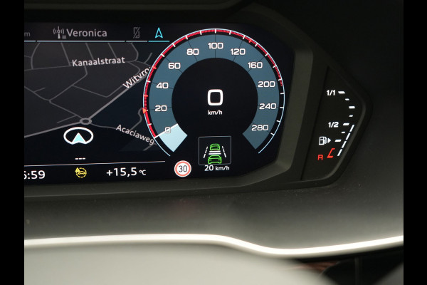Audi Q3 45 TFSI e 2X S Line PHEV 245pk | Trekhaak Af Fabriek | Adaptive Cruise | Sportstoelen Verwarmd | Apple Carplay | Blis | DAB | Navigatie | Virtual | 18"L.M | Plug In Hybrid