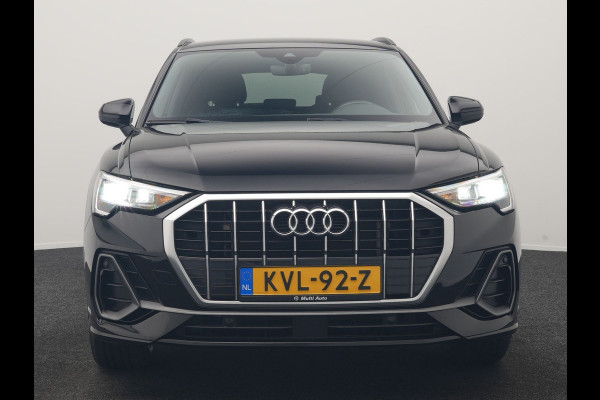 Audi Q3 45 TFSI e 2X S Line PHEV 245pk | Trekhaak Af Fabriek | Adaptive Cruise | Sportstoelen Verwarmd | Apple Carplay | Blis | DAB | Navigatie | Virtual | 18"L.M | Plug In Hybrid