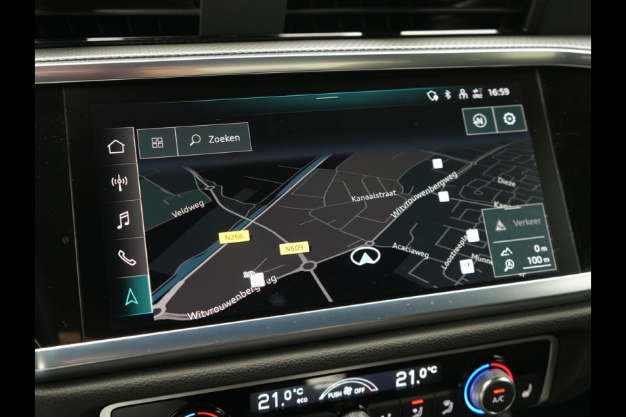 Audi Q3 45 TFSI e 2X S Line PHEV 245pk | Trekhaak Af Fabriek | Adaptive Cruise | Sportstoelen Verwarmd | Apple Carplay | Blis | DAB | Navigatie | Virtual | 18"L.M | Plug In Hybrid