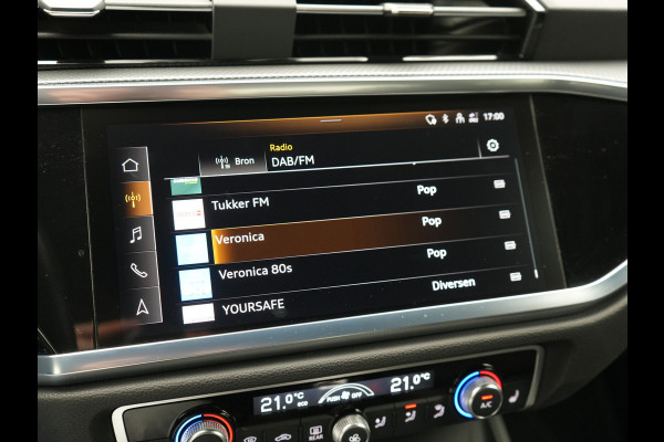 Audi Q3 45 TFSI e 2X S Line PHEV 245pk | Trekhaak Af Fabriek | Adaptive Cruise | Sportstoelen Verwarmd | Apple Carplay | Blis | DAB | Navigatie | Virtual | 18"L.M | Plug In Hybrid