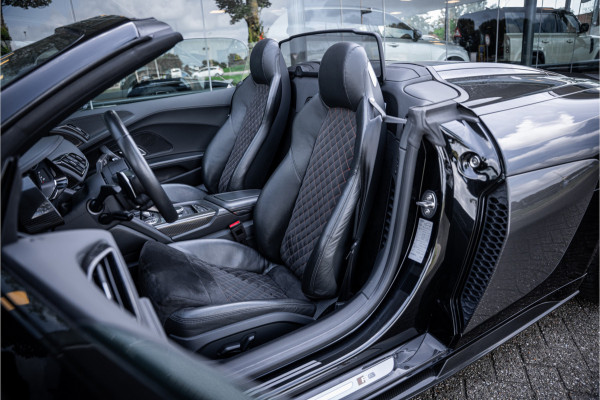 Audi R8 Spyder 5.2 performance (620pk) quattro Facelift ** Carbon ** Keramisch ** B&O