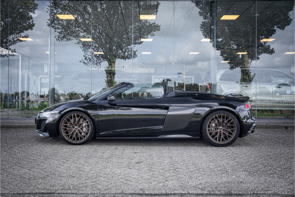 Audi R8 Spyder 5.2 performance (620pk) quattro Facelift ** Carbon ** Keramisch ** B&O