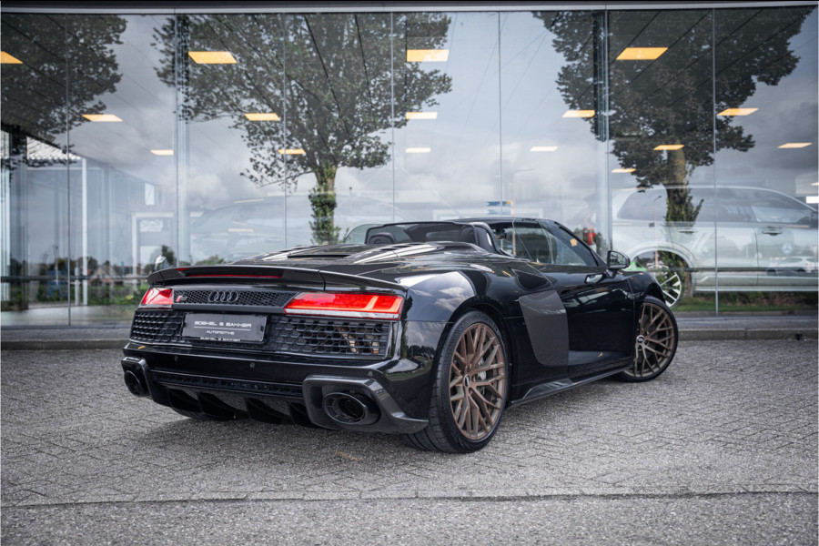 Audi R8 Spyder 5.2 performance (620pk) quattro Facelift ** Carbon ** Keramisch ** B&O