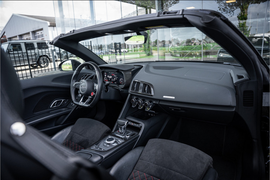 Audi R8 Spyder 5.2 performance (620pk) quattro Facelift ** Carbon ** Keramisch ** B&O
