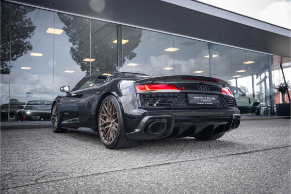 Audi R8 Spyder 5.2 performance (620pk) quattro Facelift ** Carbon ** Keramisch ** B&O