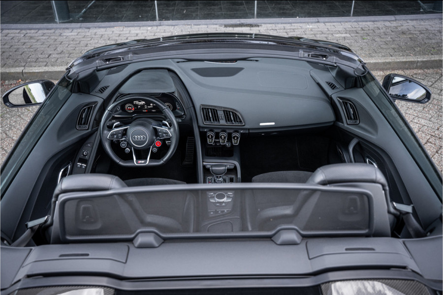Audi R8 Spyder 5.2 performance (620pk) quattro Facelift ** Carbon ** Keramisch ** B&O