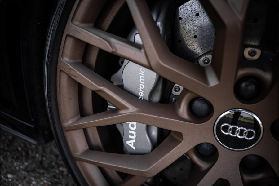 Audi R8 Spyder 5.2 performance (620pk) quattro Facelift ** Carbon ** Keramisch ** B&O