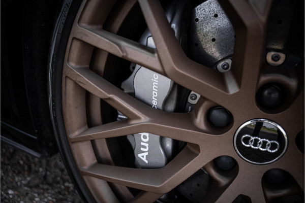 Audi R8 Spyder 5.2 performance (620pk) quattro Facelift ** Carbon ** Keramisch ** B&O