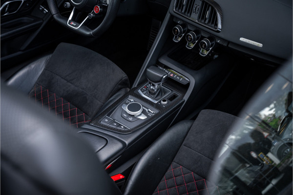 Audi R8 Spyder 5.2 performance (620pk) quattro Facelift ** Carbon ** Keramisch ** B&O