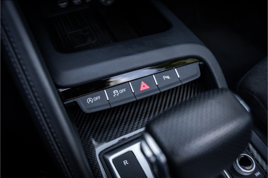 Audi R8 Spyder 5.2 performance (620pk) quattro Facelift ** Carbon ** Keramisch ** B&O