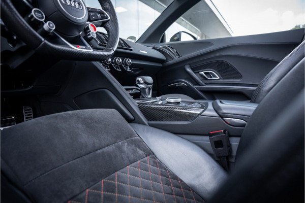 Audi R8 Spyder 5.2 performance (620pk) quattro Facelift ** Carbon ** Keramisch ** B&O