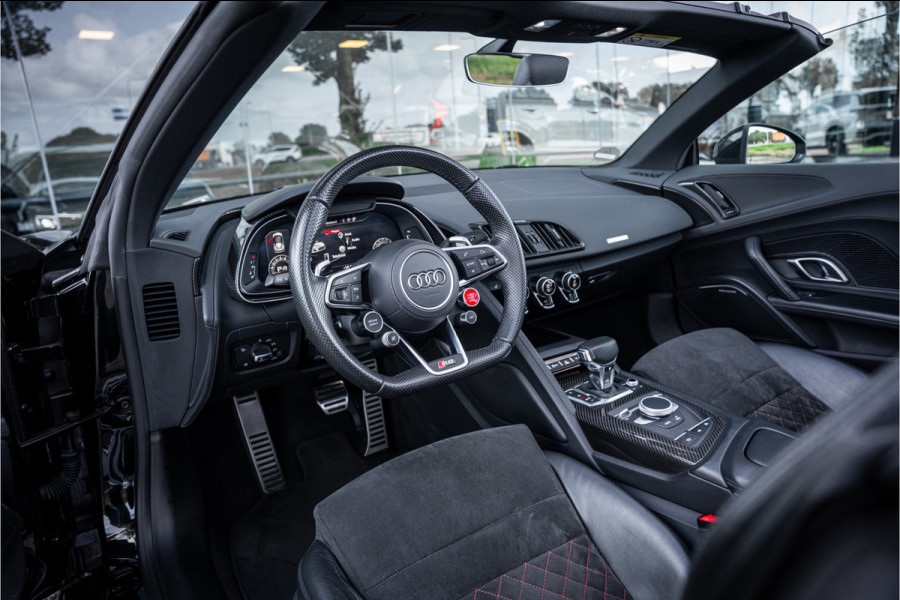 Audi R8 Spyder 5.2 performance (620pk) quattro Facelift ** Carbon ** Keramisch ** B&O