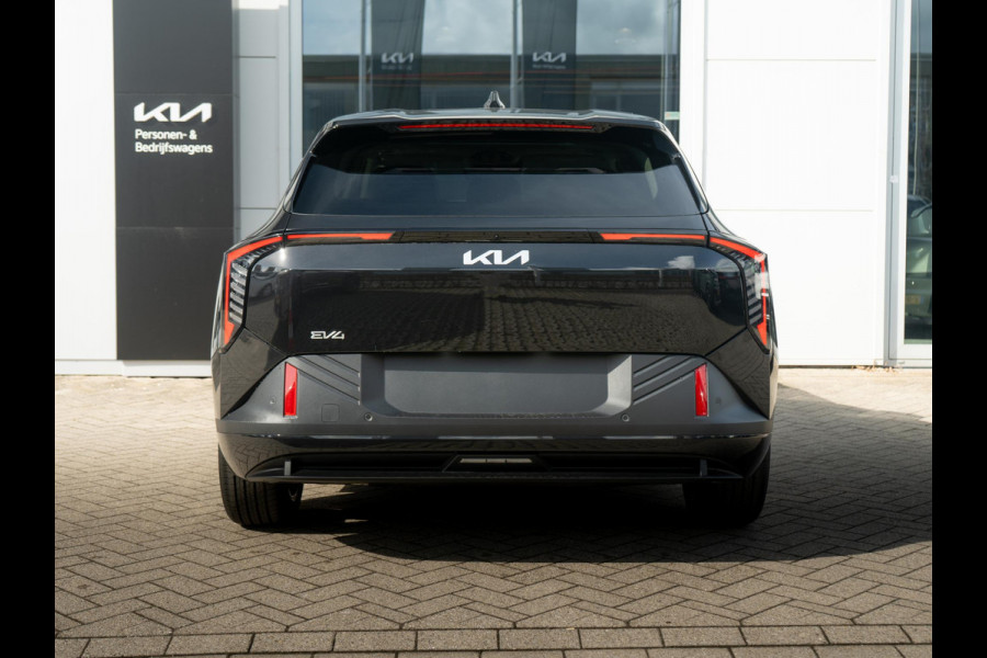 Kia EV4 Plus Advanced 81.4 kWh | Direct Leverbaar! | Panodak | Navi. | Clima. | Adapt. Cruise. | Stoel&Stuur Verwarming | Dodehoekassistentie | Harman Kardon