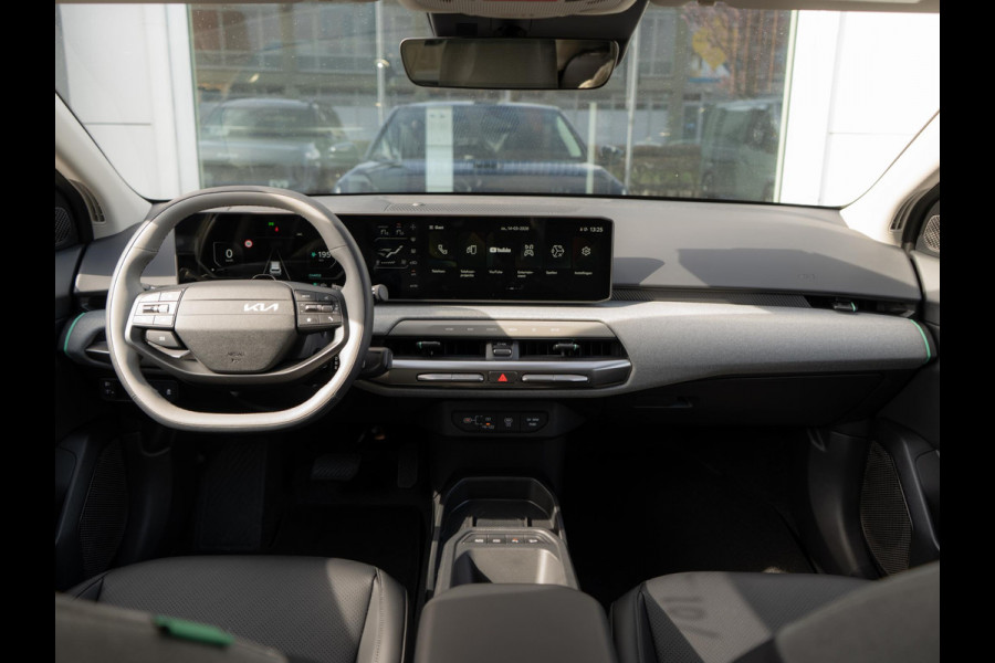 Kia EV4 Plus Advanced 81.4 kWh | Direct Leverbaar! | Panodak | Navi. | Clima. | Adapt. Cruise. | Stoel&Stuur Verwarming | Dodehoekassistentie | Harman Kardon