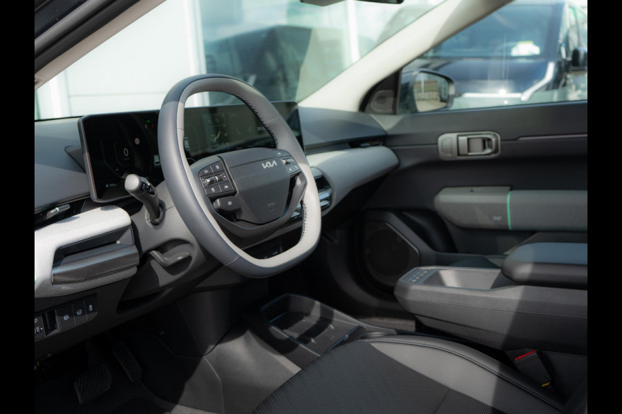 Kia EV4 Plus Advanced 81.4 kWh | Direct Leverbaar! | Panodak | Navi. | Clima. | Adapt. Cruise. | Stoel&Stuur Verwarming | Dodehoekassistentie | Harman Kardon