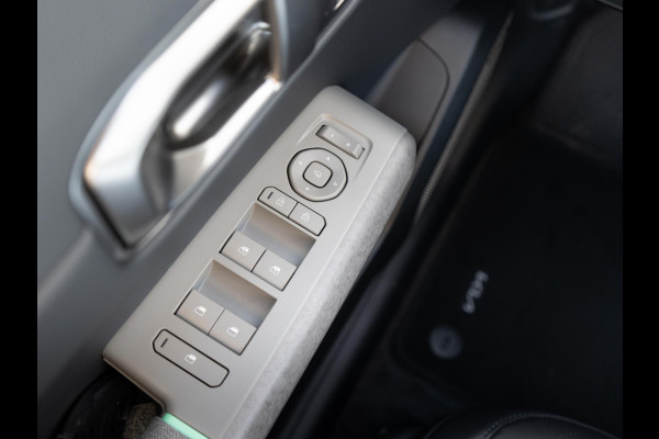 Kia EV4 Plus Advanced 81.4 kWh | Direct Leverbaar! | Panodak | Navi. | Clima. | Adapt. Cruise. | Stoel&Stuur Verwarming | Dodehoekassistentie | Harman Kardon
