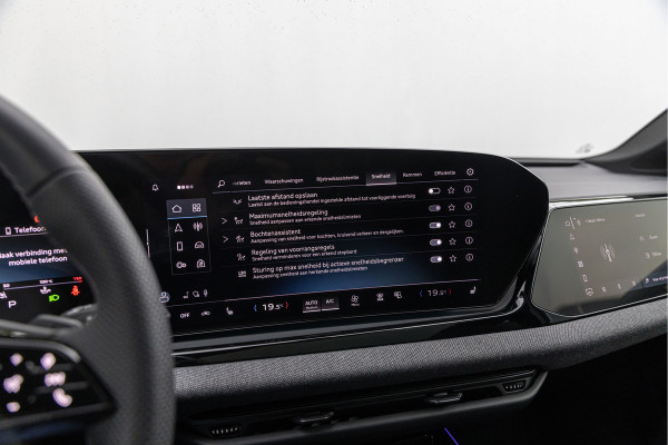 Audi A6 Avant TDI 204pk Quattro S-line Pano Luchtv. 4-wielsturing B&O HuD ACC