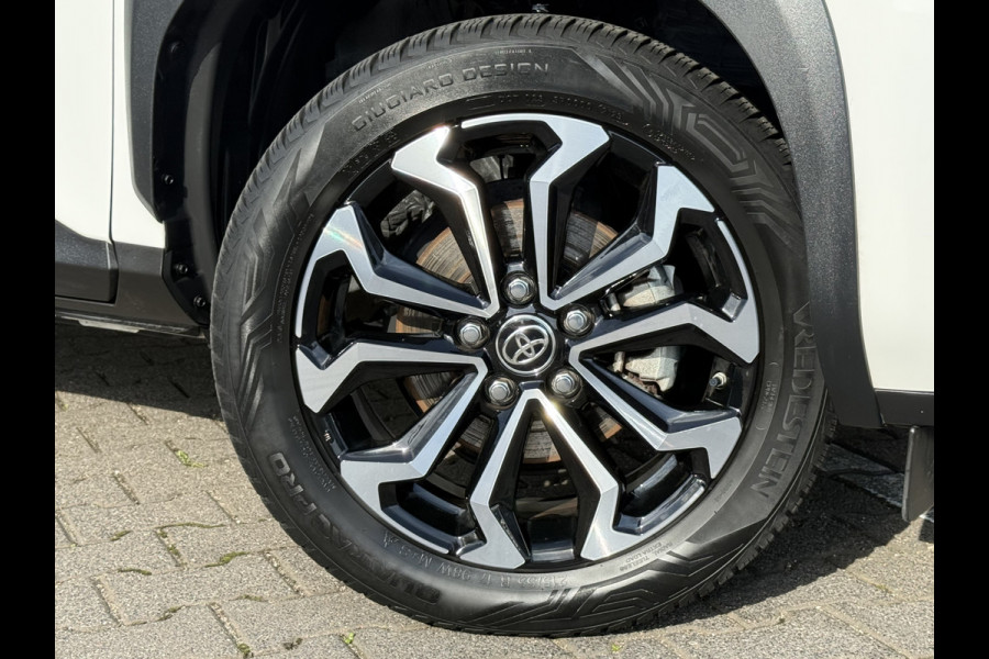 Toyota Yaris Cross 1.5 Hybrid Team D | CarPlay | ACC | Camera | Keyless