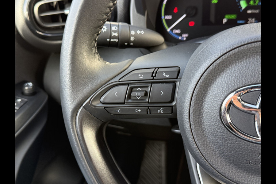 Toyota Yaris Cross 1.5 Hybrid Team D | CarPlay | ACC | Camera | Keyless