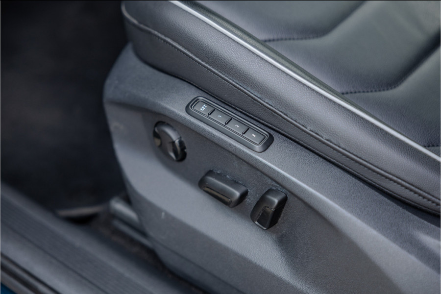 Volkswagen Tiguan 1.4 TSI eHybrid Leder / 360 camera / Elektrische stoel /