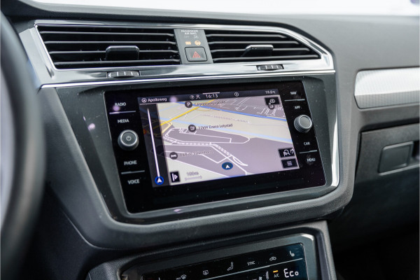 Volkswagen Tiguan 1.4 TSI eHybrid Leder / 360 camera / Elektrische stoel /