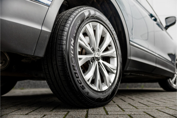 Volkswagen Tiguan 1.4 TSI eHybrid Leder / 360 camera / Elektrische stoel /