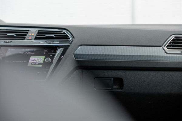 Volkswagen Tiguan 1.4 TSI eHybrid Leder / 360 camera / Elektrische stoel /
