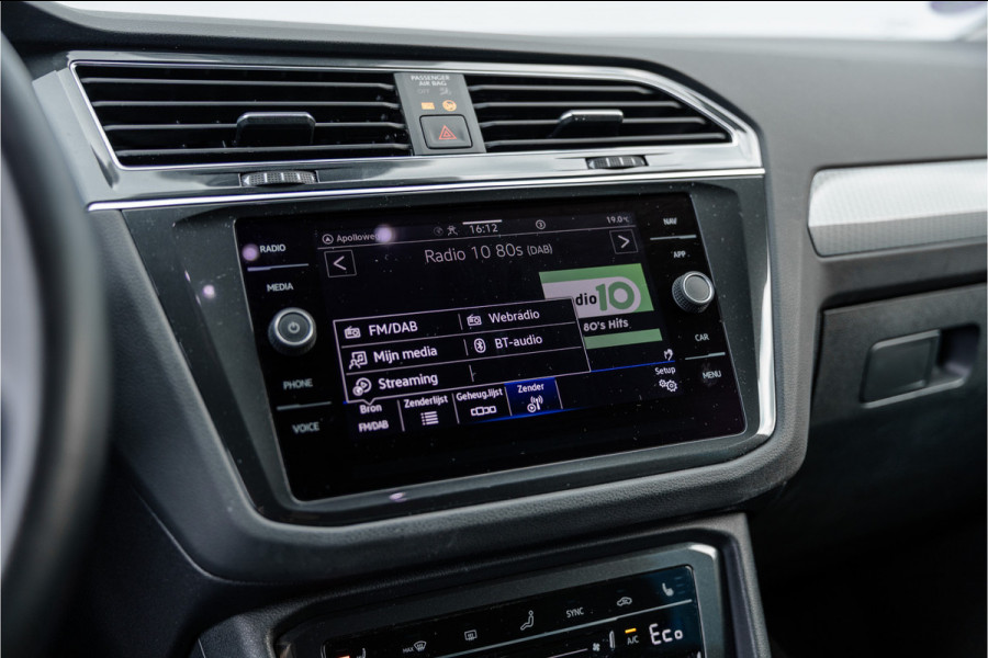 Volkswagen Tiguan 1.4 TSI eHybrid Leder / 360 camera / Elektrische stoel /