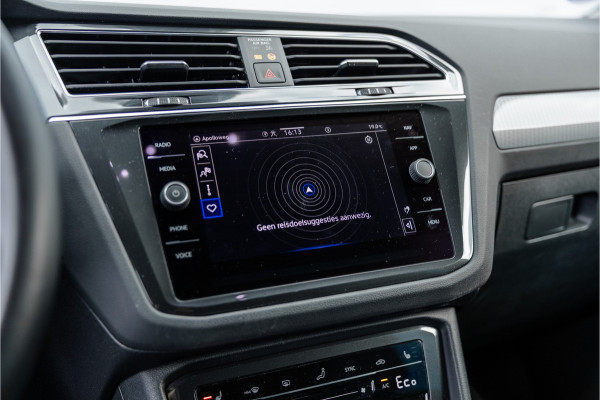 Volkswagen Tiguan 1.4 TSI eHybrid Leder / 360 camera / Elektrische stoel /