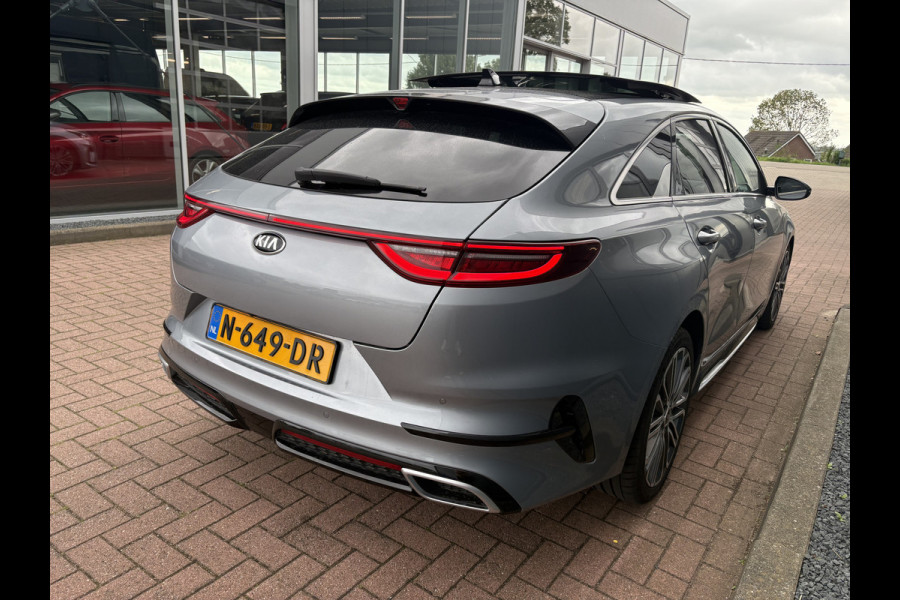 Kia ProCeed 1.5 T-GDi 160pk Automaat GT-PlusLine SCHUIFDAK/JBL/CAMERA/DODEHOEK/AFN.TREKHAAK/18INCH