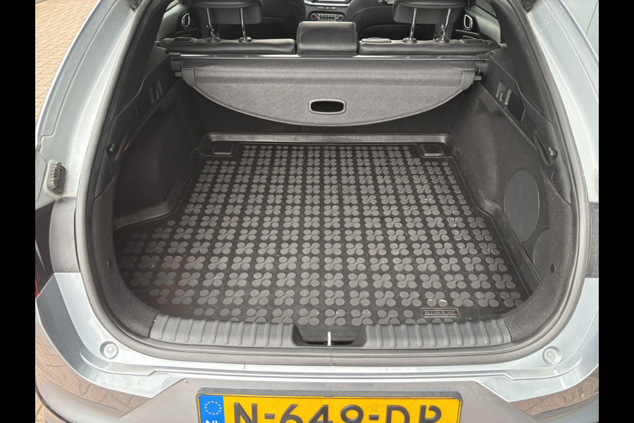 Kia ProCeed 1.5 T-GDi 160pk Automaat GT-PlusLine SCHUIFDAK/JBL/CAMERA/DODEHOEK/AFN.TREKHAAK/18INCH