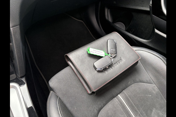 Kia ProCeed 1.5 T-GDi 160pk Automaat GT-PlusLine SCHUIFDAK/JBL/CAMERA/DODEHOEK/AFN.TREKHAAK/18INCH