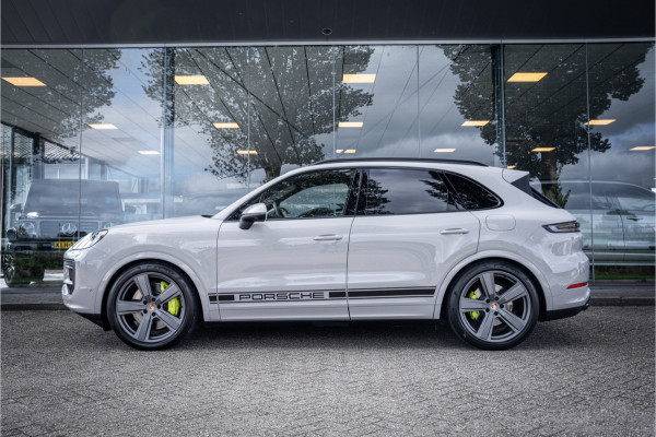 Porsche Cayenne 3.0 S E-Hybrid (519pk) ** Panodak ** Sport Design ** InnoDrive ** Trekhaak ** HUD ** PDLS+ ** 4-wielsturing ** BOSE ** Surround View ** Alcantara Hemel