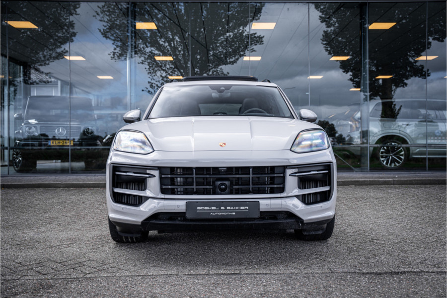 Porsche Cayenne 3.0 S E-Hybrid (519pk) ** Panodak ** Sport Design ** InnoDrive ** Trekhaak ** HUD ** PDLS+ ** 4-wielsturing ** BOSE ** Surround View ** Alcantara Hemel