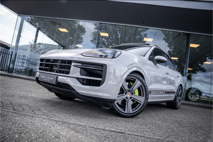 Porsche Cayenne 3.0 S E-Hybrid (519pk) ** Panodak ** Sport Design ** InnoDrive ** Trekhaak ** HUD ** PDLS+ ** 4-wielsturing ** BOSE ** Surround View ** Alcantara Hemel