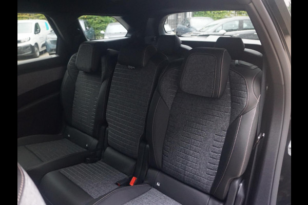 Peugeot 5008 1.2 Hybrid 145 Allure 7p Winterpakket