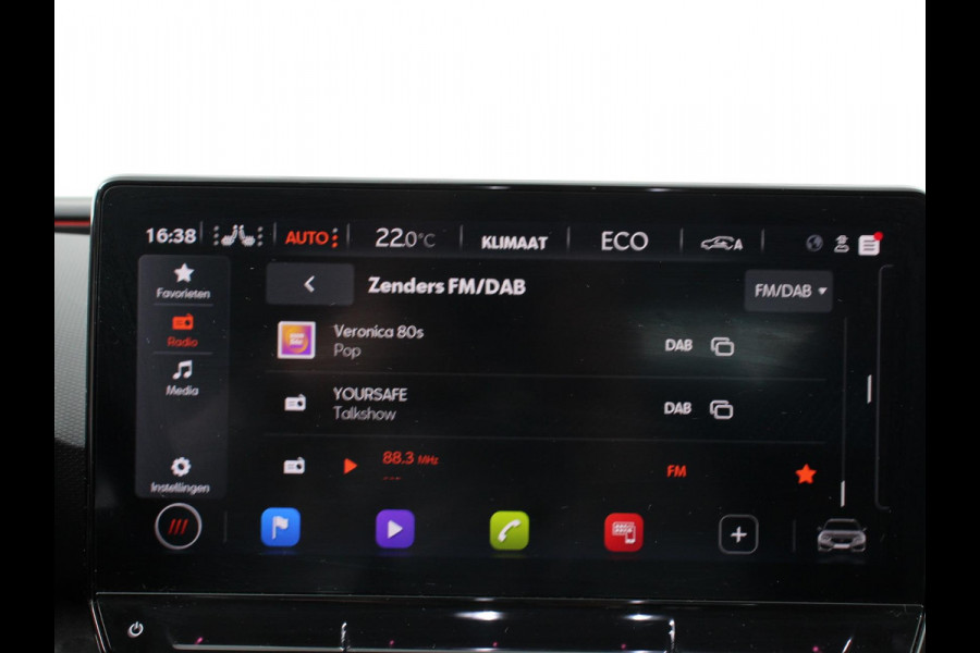 CUPRA Leon Sportstourer 1.4 e-Hybrid VZ 245 pk DSG Wegklapbare trekhaak Navigatie Apple CarPlay Android Auto Camera Parkeerhulp  Adaptive Cruise Control Dodehoekdetectie Stoel- en stuurverwarming Full Led Climate Control Lichtmetalen velgen