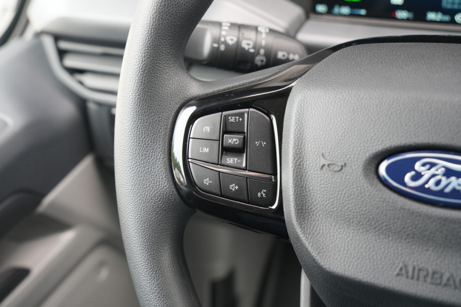 Ford Transit Custom 340 2.5 PHEV L2H1 Kombi Trend 9 zits - Navigatie - Privacy glass - Camera - Carplay - Cruise - Rijklaar