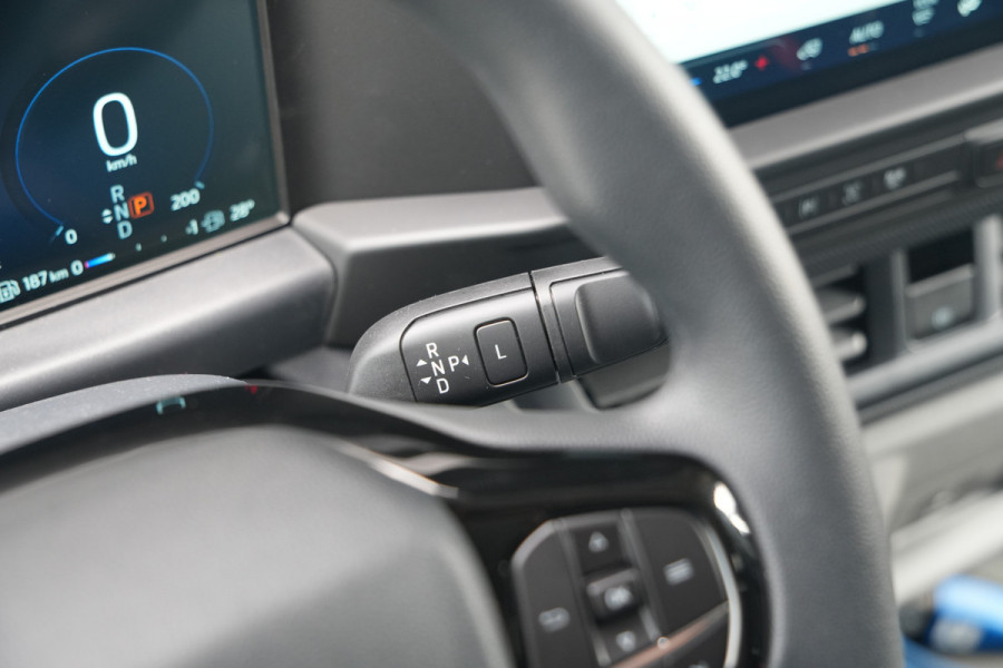Ford Transit Custom 340 2.5 PHEV L2H1 Kombi Trend 9 zits - Navigatie - Privacy glass - Camera - Carplay - Cruise - Rijklaar