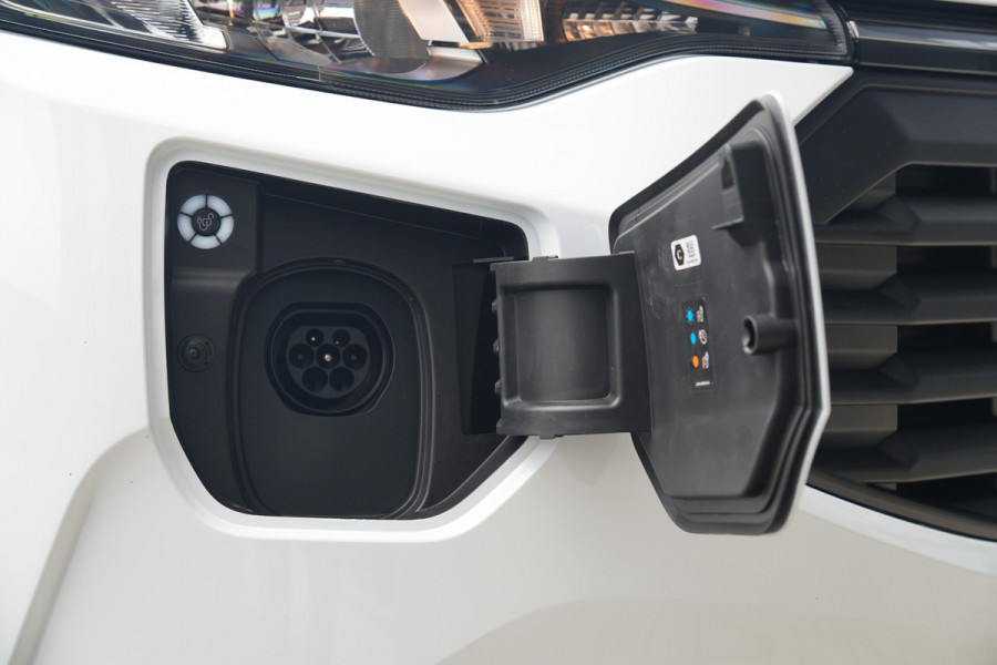 Ford Transit Custom 340 2.5 PHEV L2H1 Kombi Trend 9 zits - Navigatie - Privacy glass - Camera - Carplay - Cruise - Rijklaar